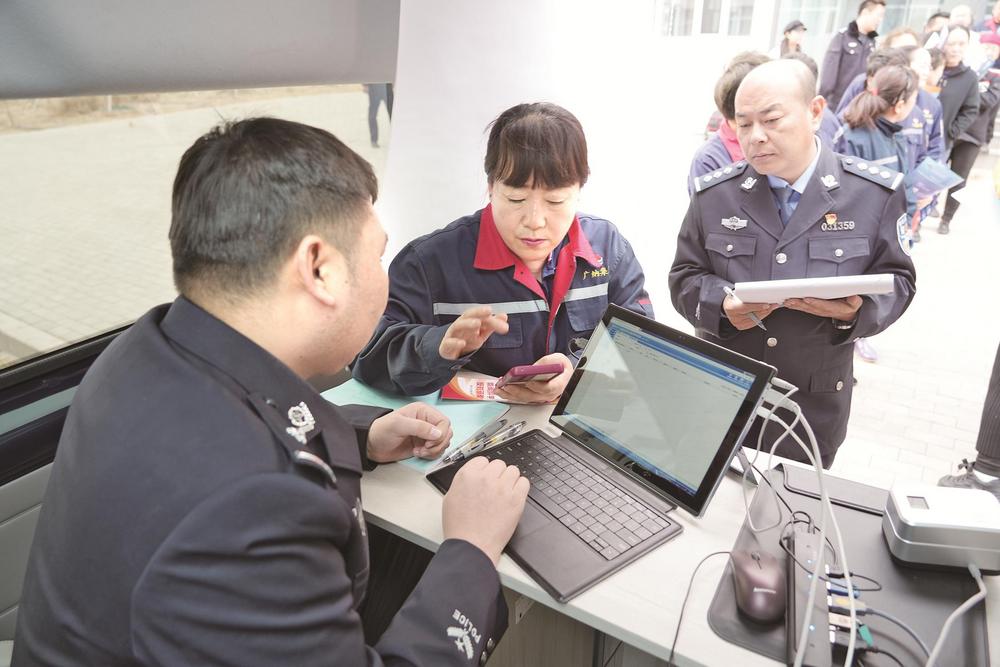 “警”跟复工复产 护航经济发展